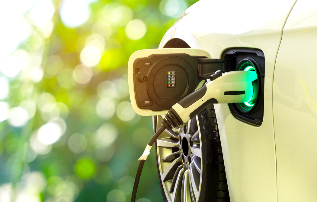 Essence, diesel, électrique, hybride : quelles sont les voitures les moins polluantes ?
