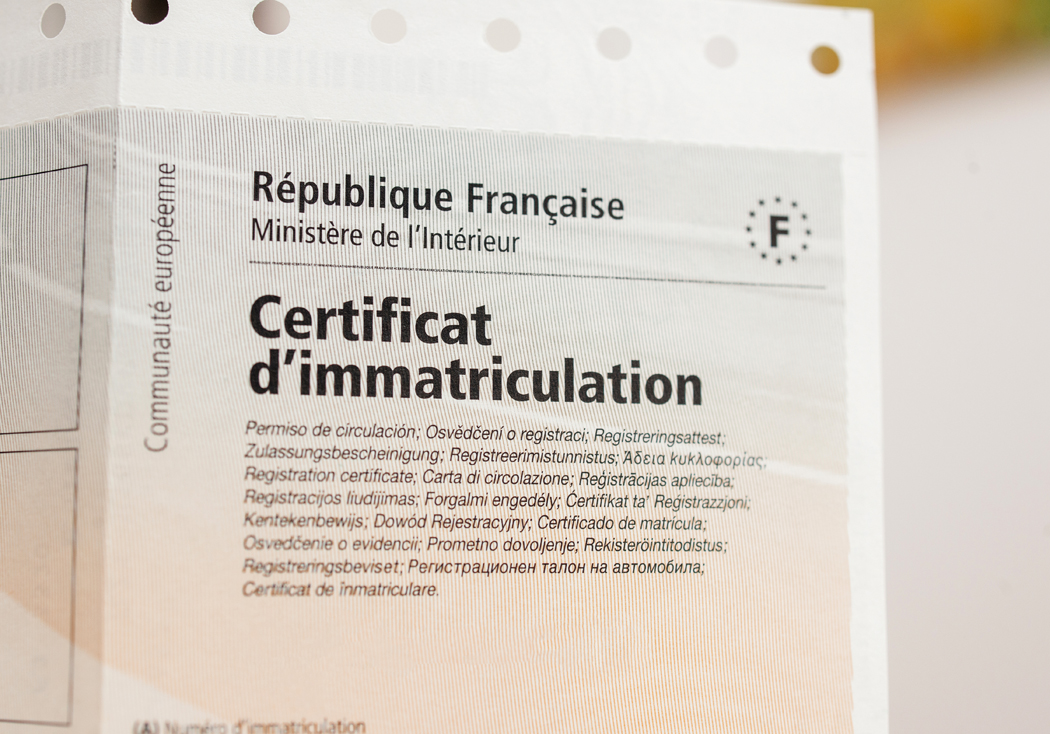 Voiture volée : quid de la carte grise ?