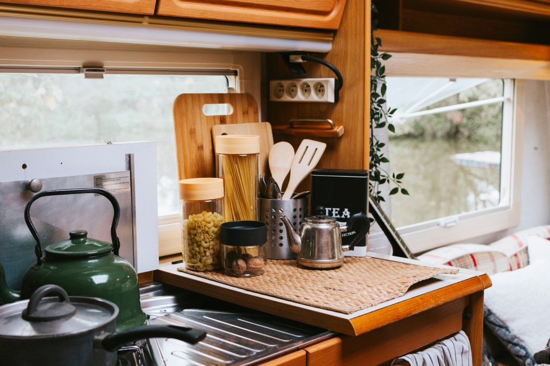 Road-trip, vanlife et longs trajets : comment bien se préparer